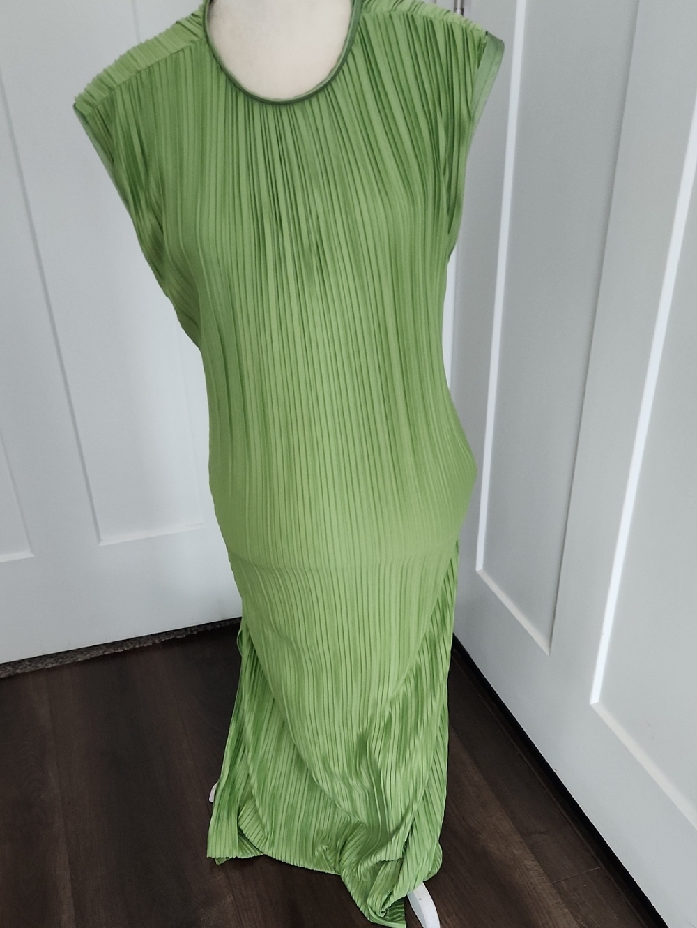 Atlein Collective Plisse Pleated Midi Dress in Light Green